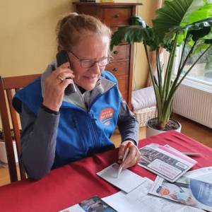 Ouderen met vragen over OV kunnen bellen